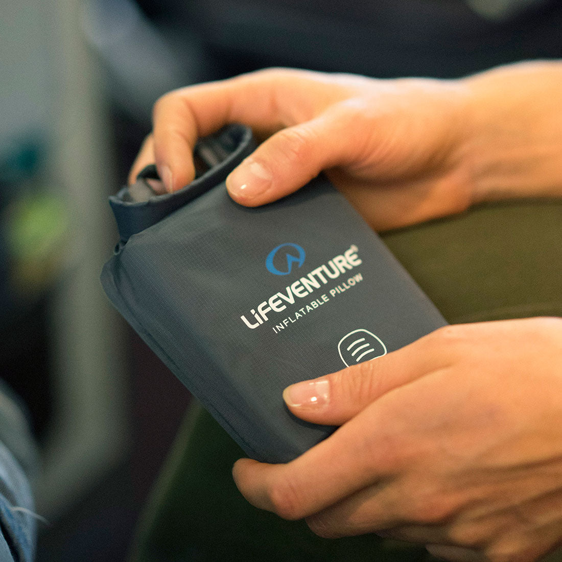 LIFEVENTURE INFLATABLE PILLOW