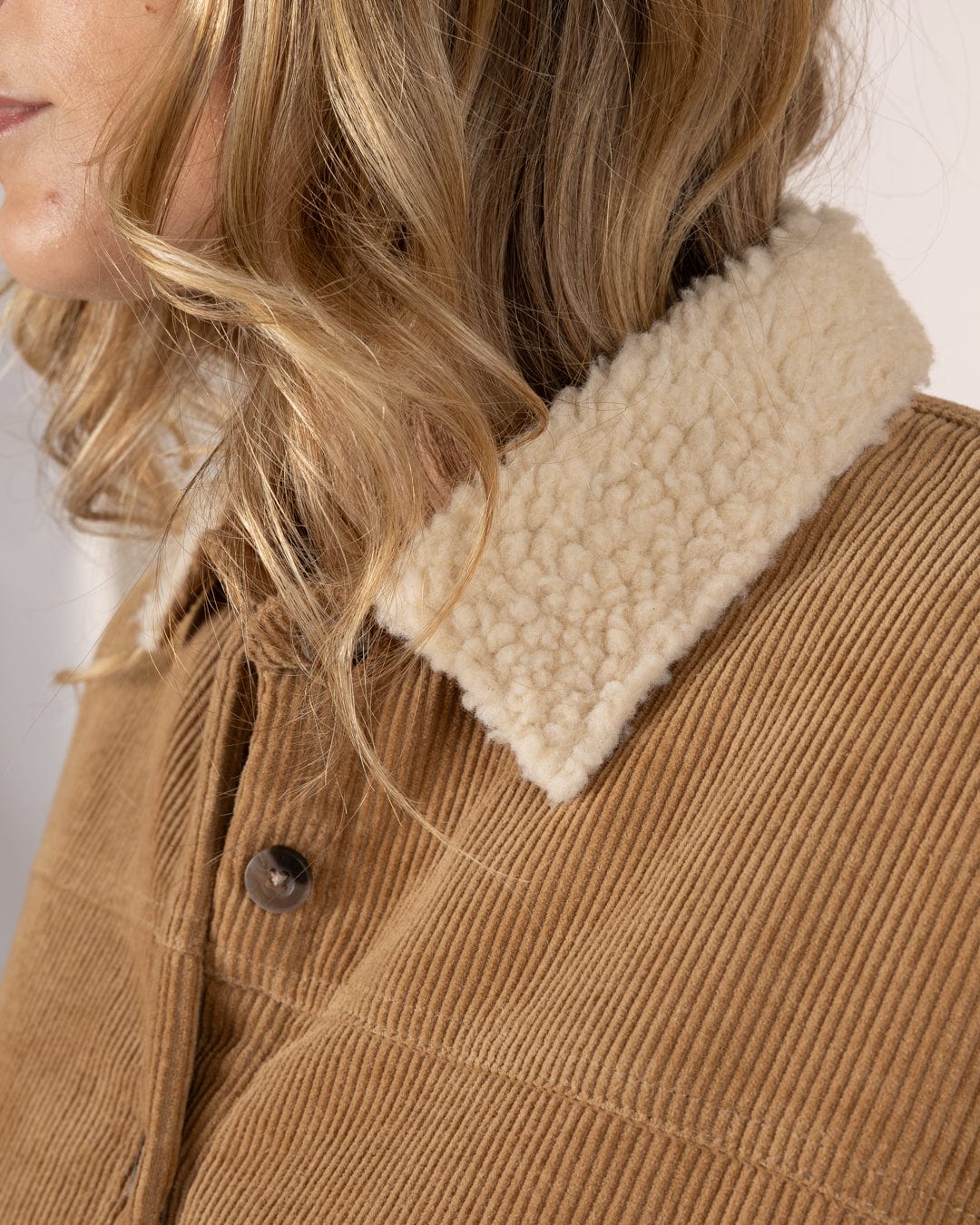 SALTROCK LOLA WOMENS CORDUROY SHACKET