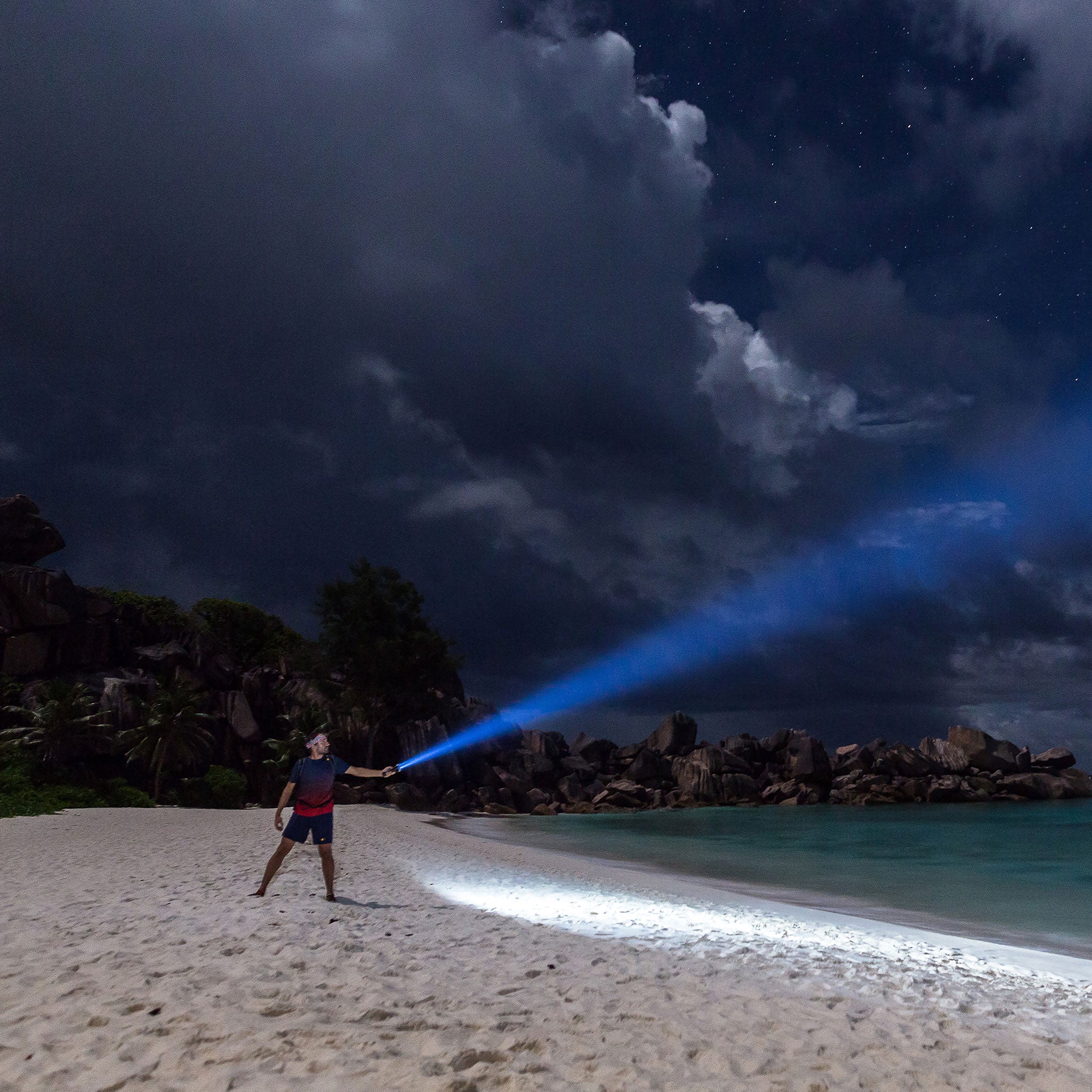 LEDLENSER MT14 RECHARGEABLE TORCH - 1000lm