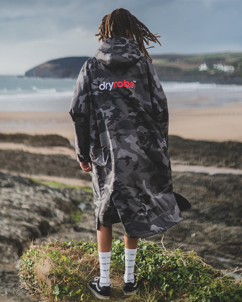 dryrobe® ADVANCE LONG SLEEVE - BLACK CAMO