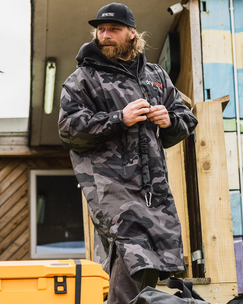 dryrobe® ADVANCE LONG SLEEVE - BLACK CAMO