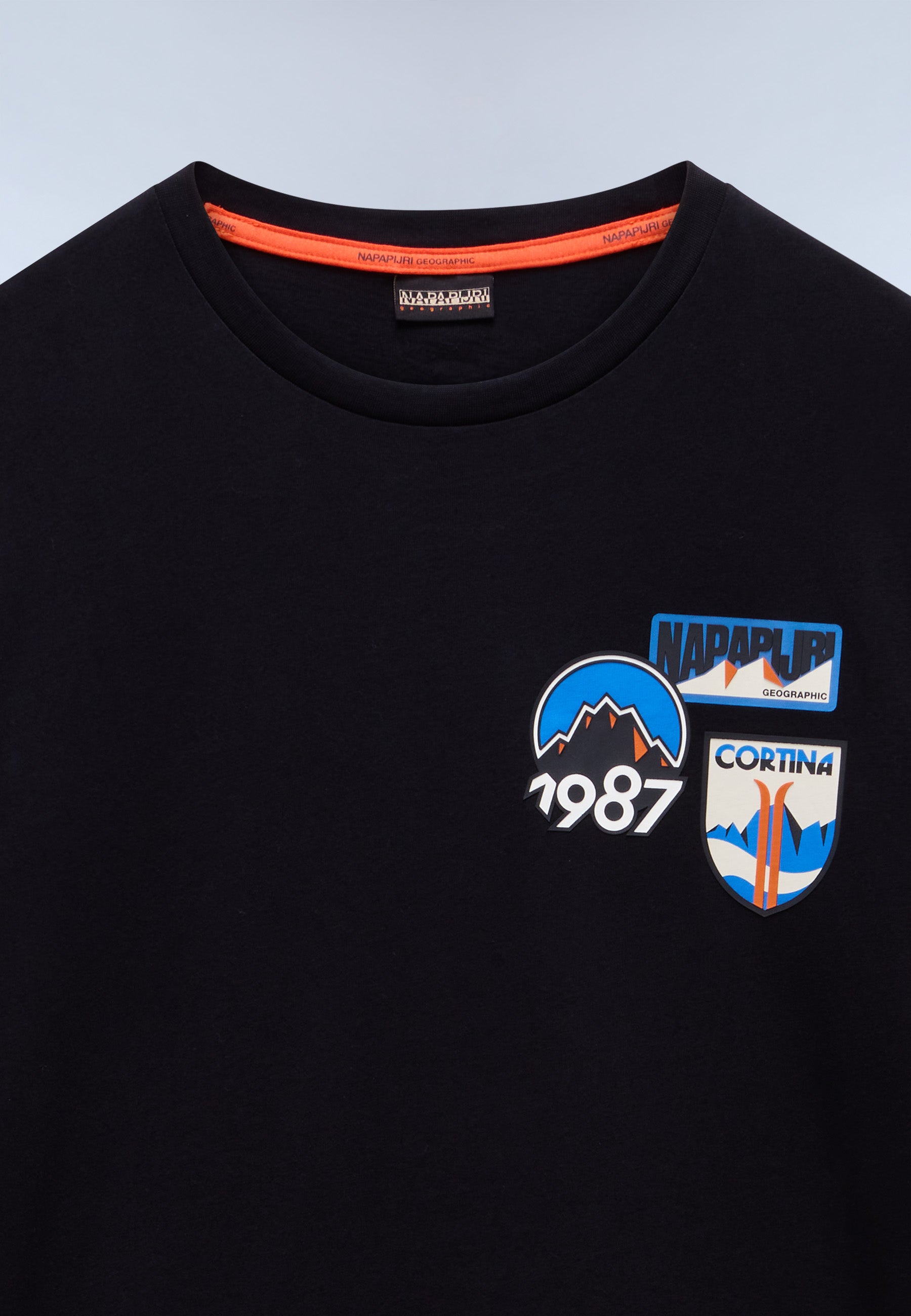 NAPAPIJRI S-MONTEPIANA SHORT SLEEVE T-SHIRT - BLACK