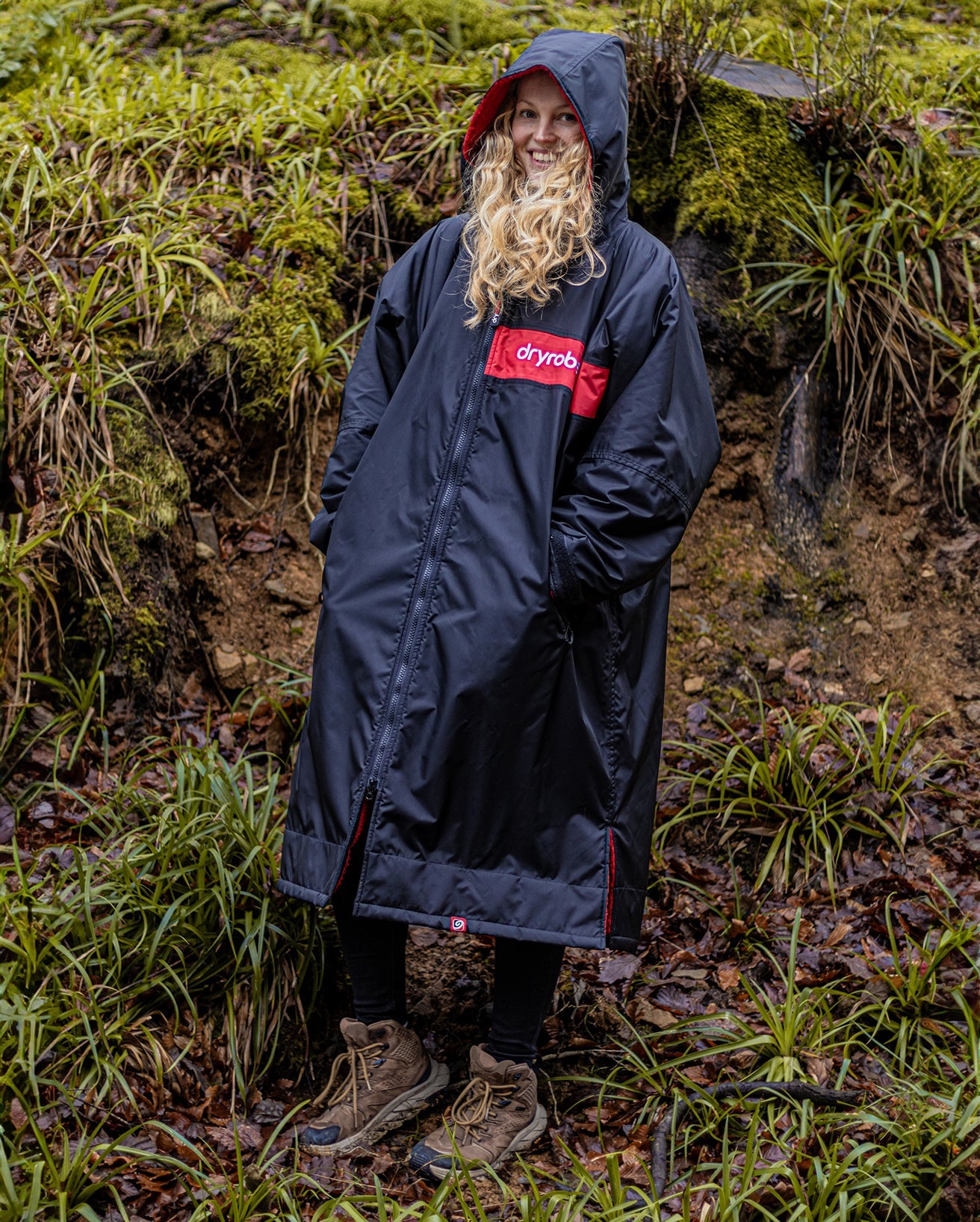 dryrobe® ADVANCE LONG SLEEVE - REMIX - BLACK RED / RED