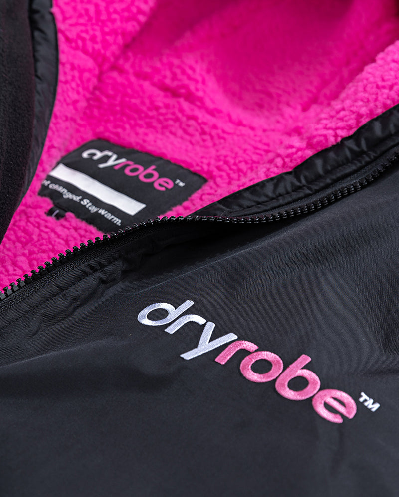 dryrobe® ADVANCE LONG SLEEVE - BLACK/PINK