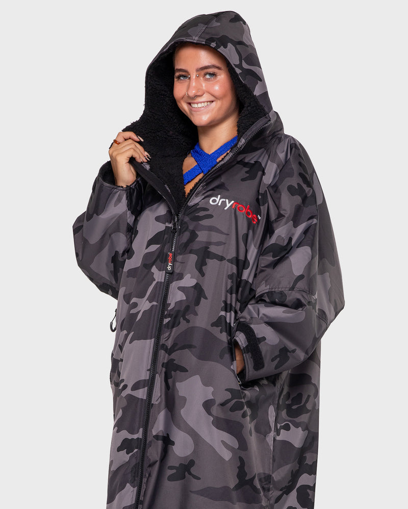 dryrobe® ADVANCE LONG SLEEVE - BLACK CAMO