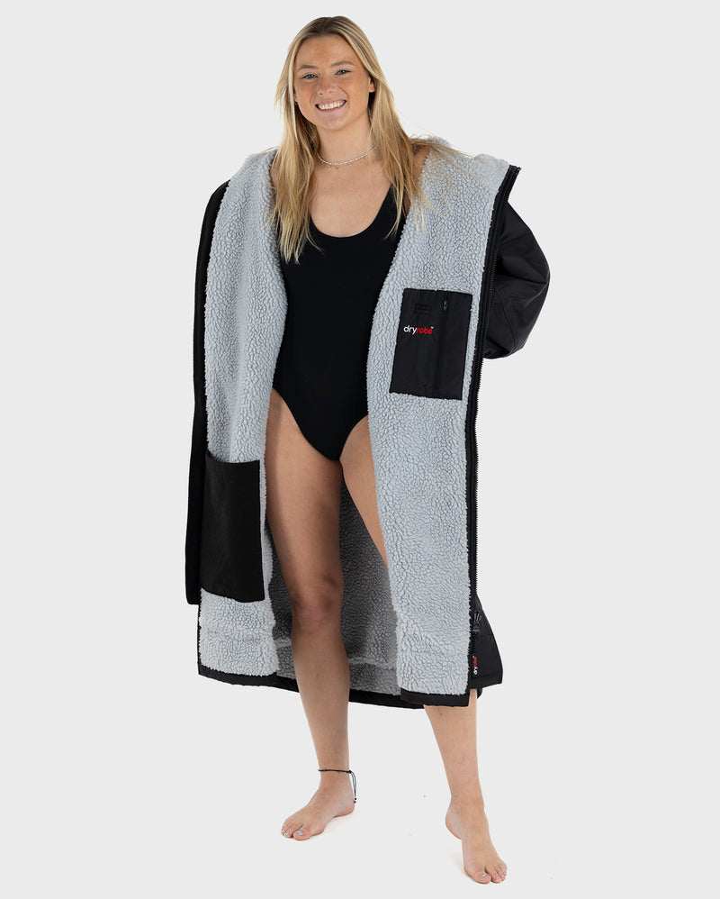 dryrobe® ADVANCE LONG SLEEVE - BLACK/GREY