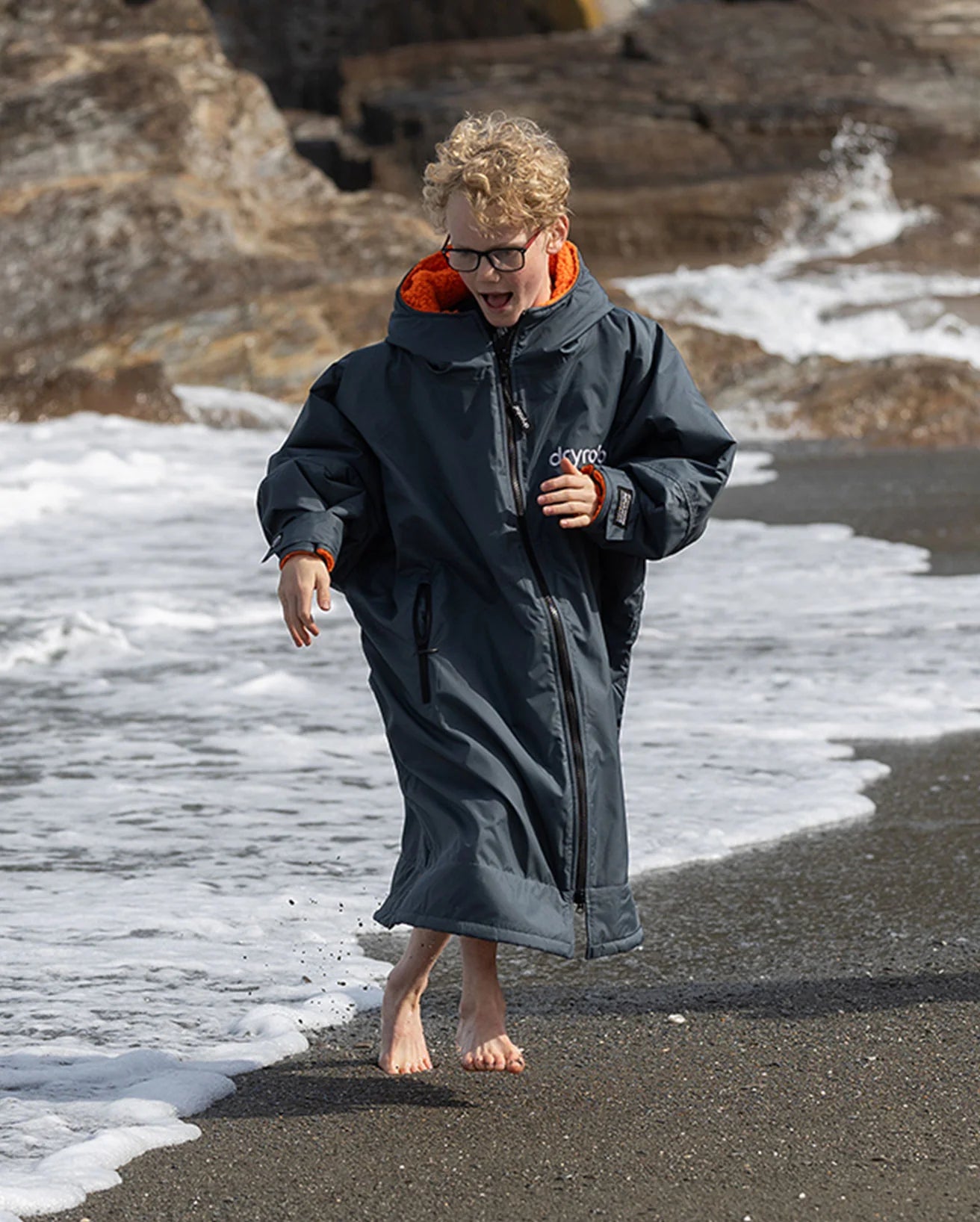 dryrobe® ADVANCE KIDS LONG SLEEVE - DARK GREY/ORANGE