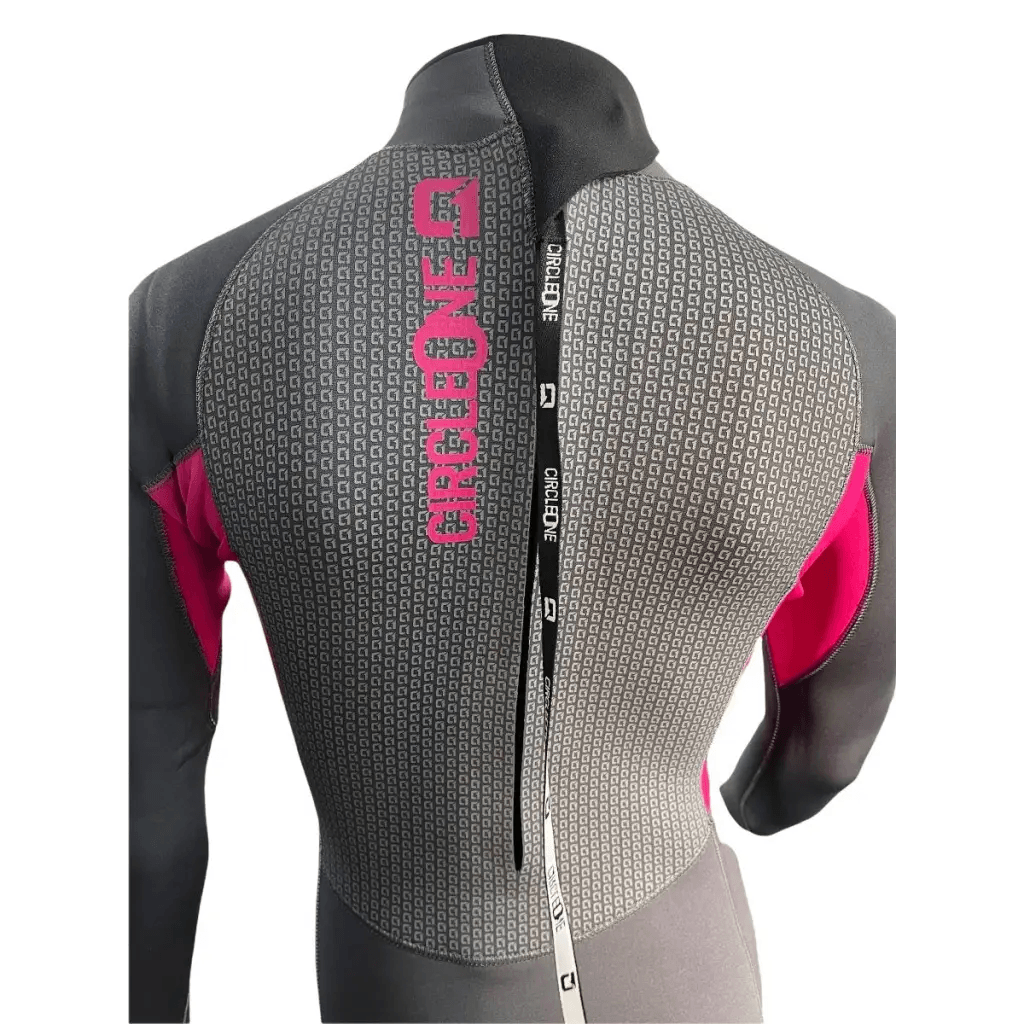 CIRCLE ONE FAZE 5/3 MM LADIES WETSUIT - FUSCHIA - Atlantic Kayaks & Leisure