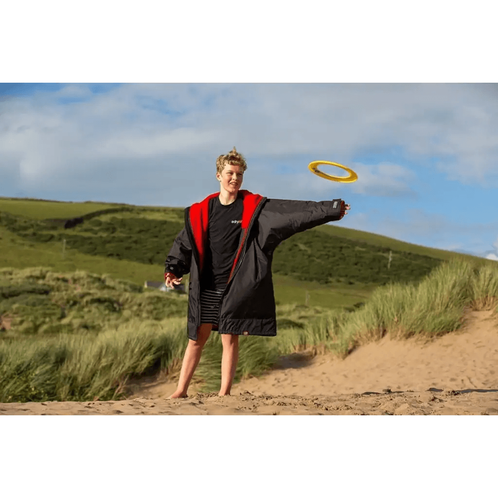 dryrobe® ADVANCE KIDS LONG SLEEVE - BLACK/BLUE - Atlantic Kayaks & Leisure