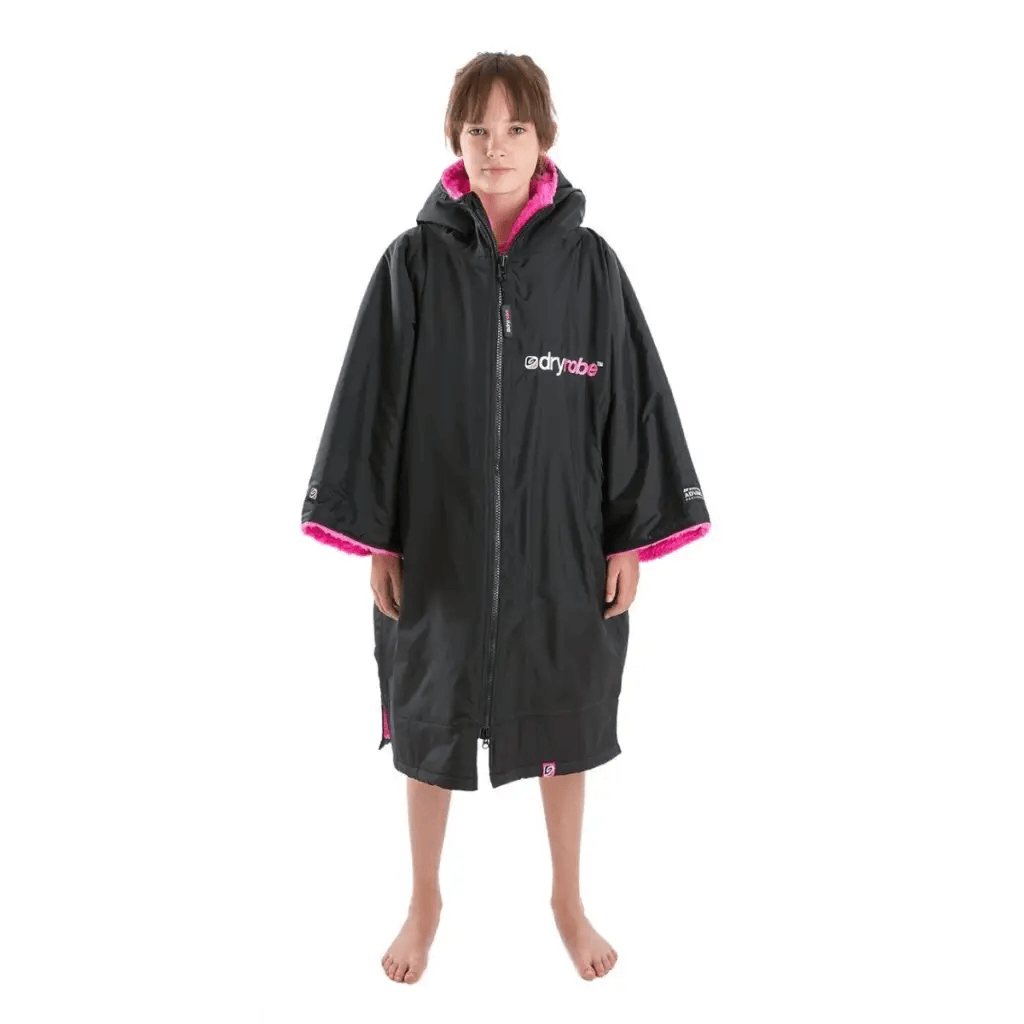 dryrobe® ADVANCE KIDS SHORT SLEEVE - BLACK/PINK - Atlantic Kayaks & Leisure