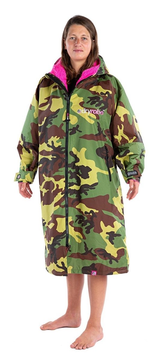 dryrobe® ADVANCE LONG SLEEVE - CAMO / PINK