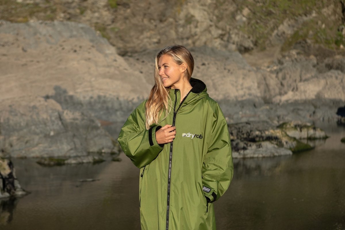 dryrobe® ADVANCE LONG SLEEVE - FOREST GREEN / BLACK