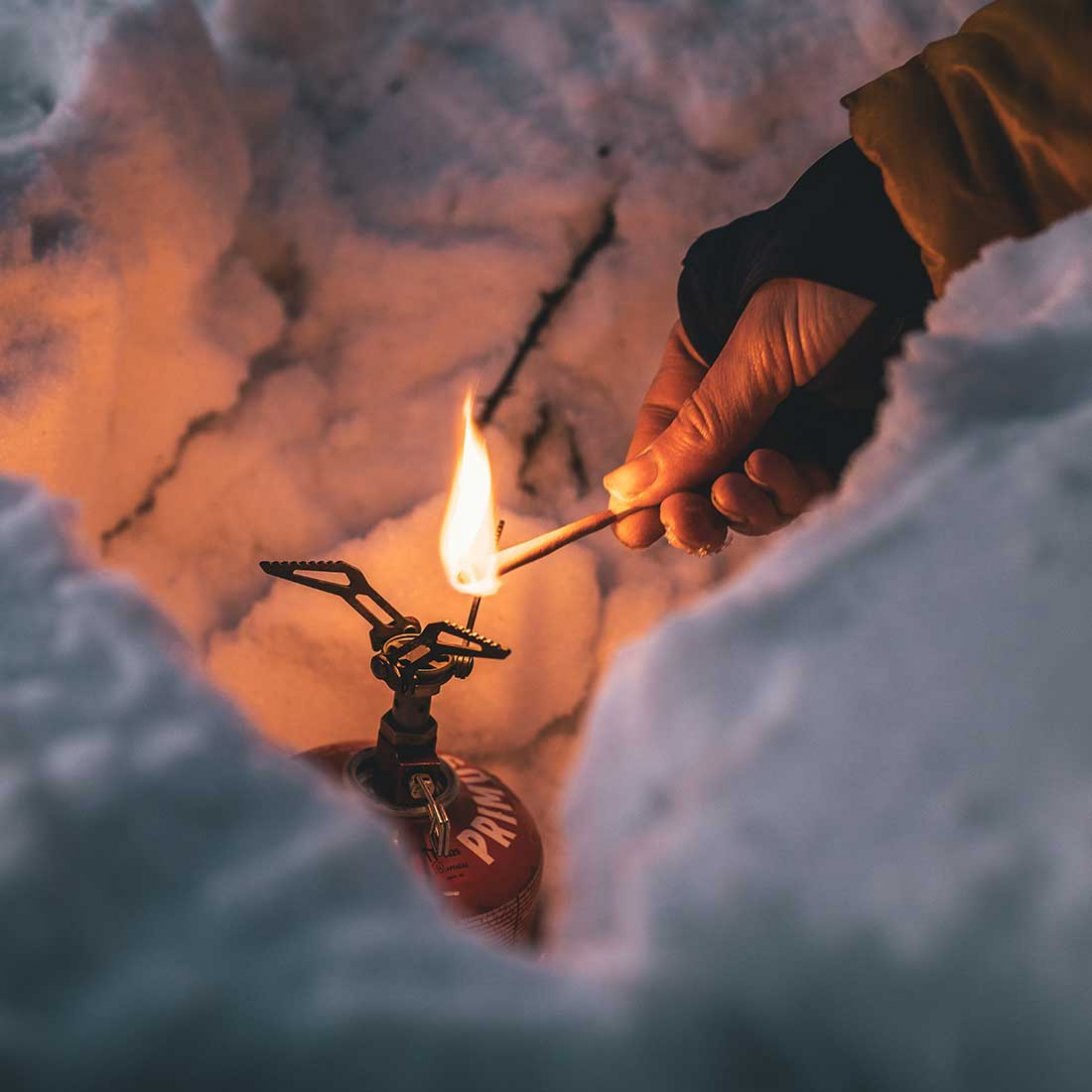 LIFESYSTEMS STORMPROOF MATCHES