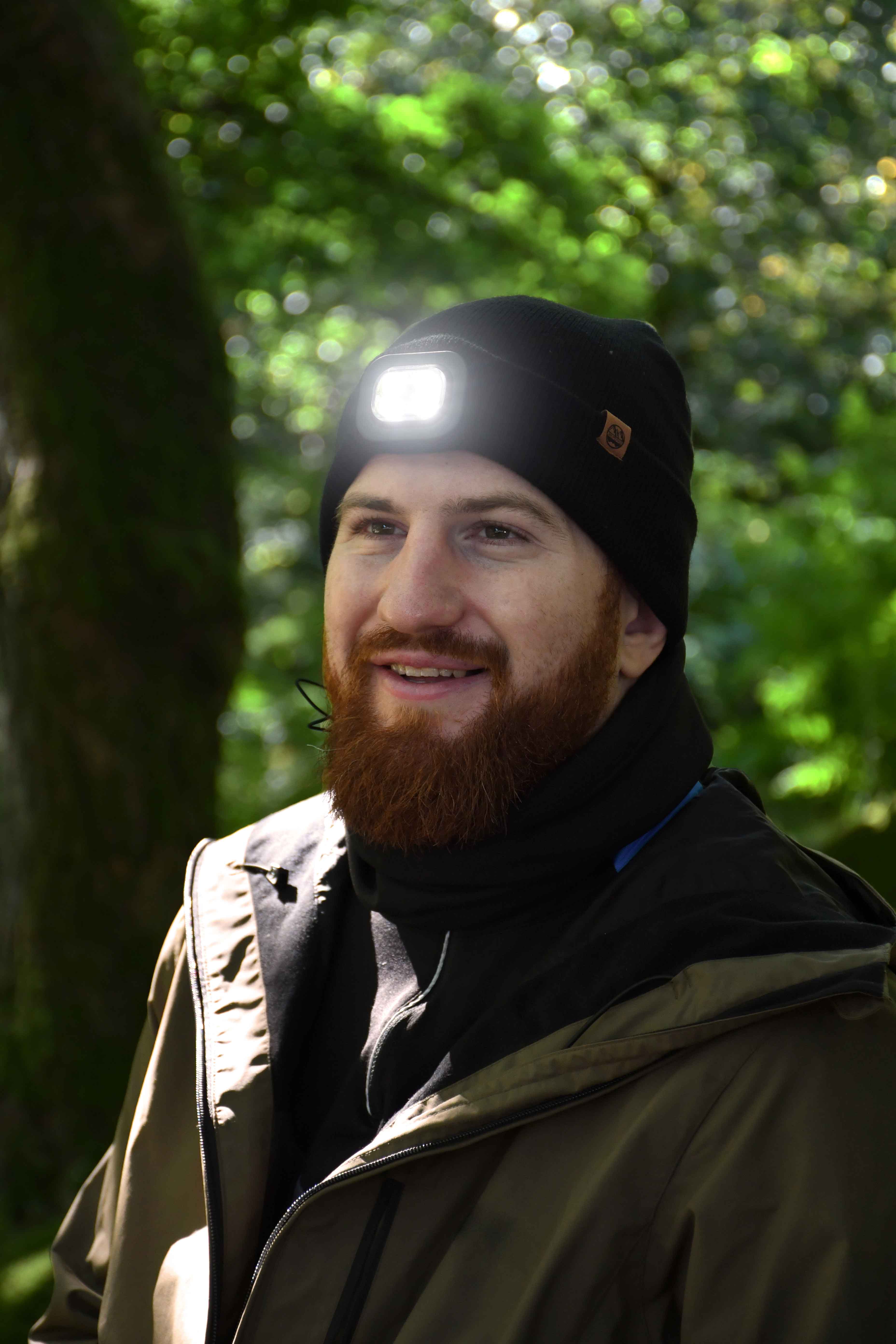 SIX PEAKS LED LIGHTED BEANIE