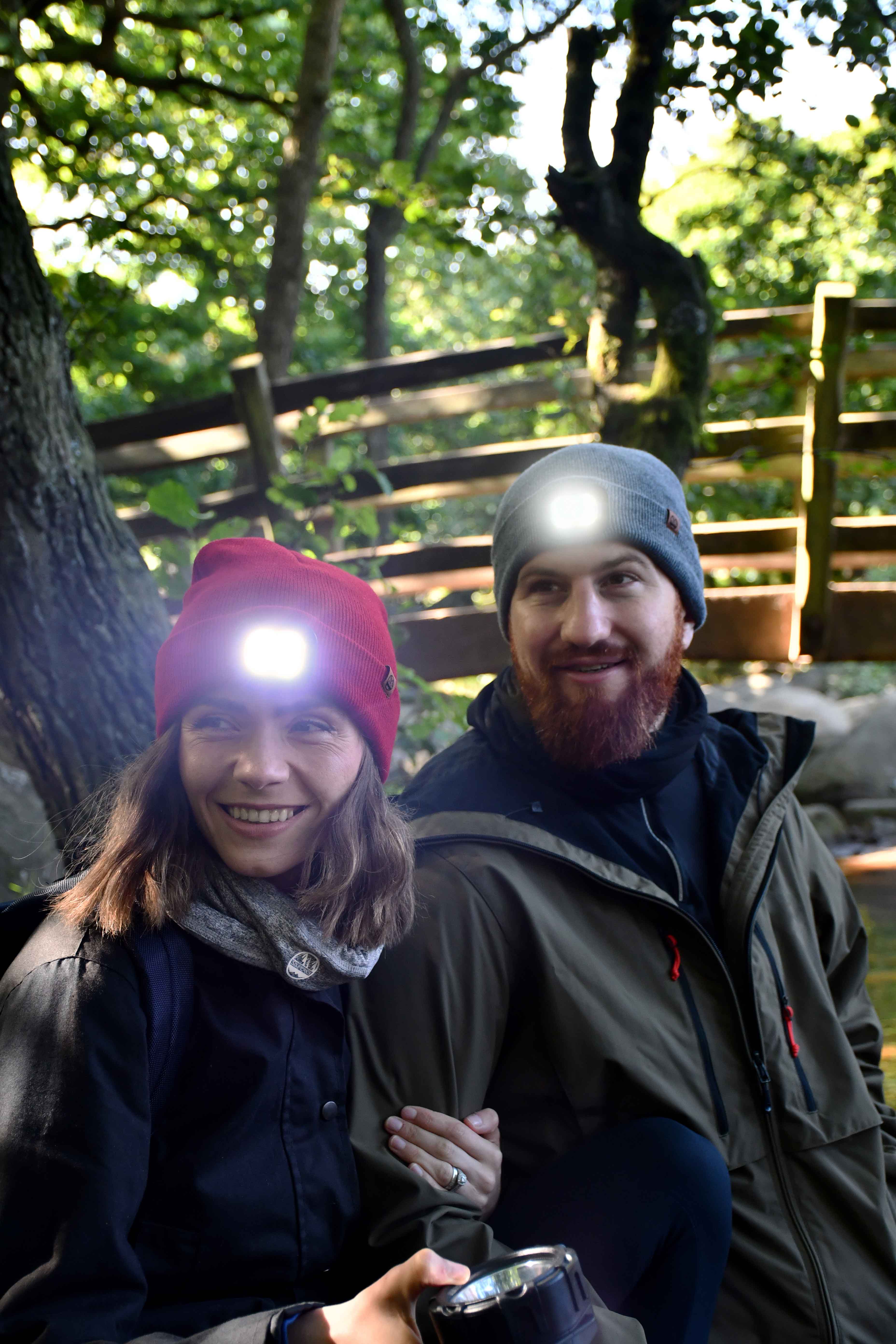 SIX PEAKS LED LIGHTED BEANIE