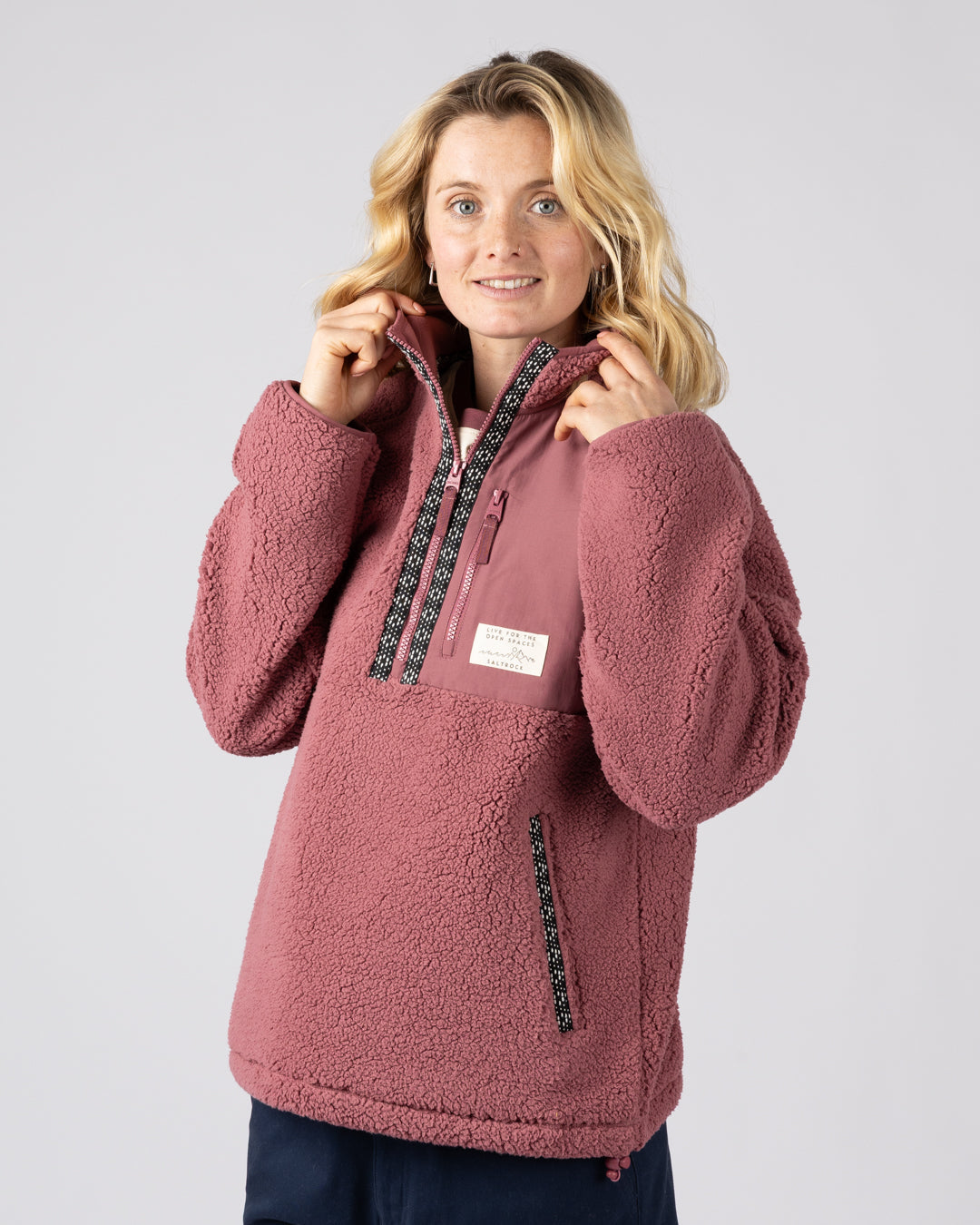 Saltrock Lya Womens Fleece in Dark Pink