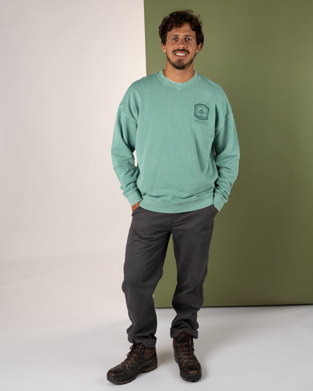 SALTROCK 'COLD WATER CURES' MEN'S OVERSIZED SWEATSHIRT
