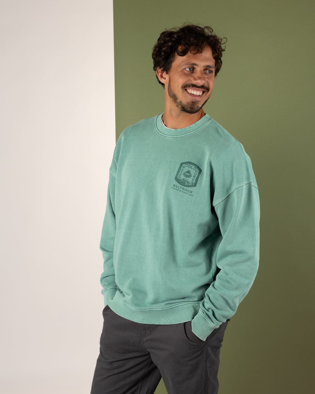 SALTROCK 'COLD WATER CURES' MEN'S OVERSIZED SWEATSHIRT