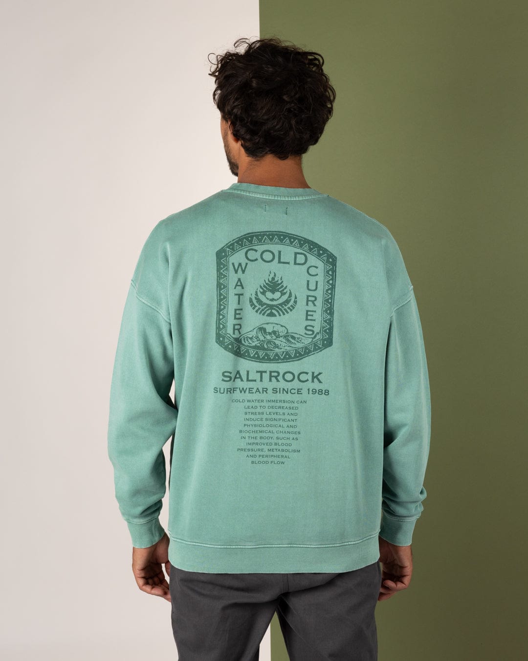SALTROCK 'COLD WATER CURES' MEN'S OVERSIZED SWEATSHIRT