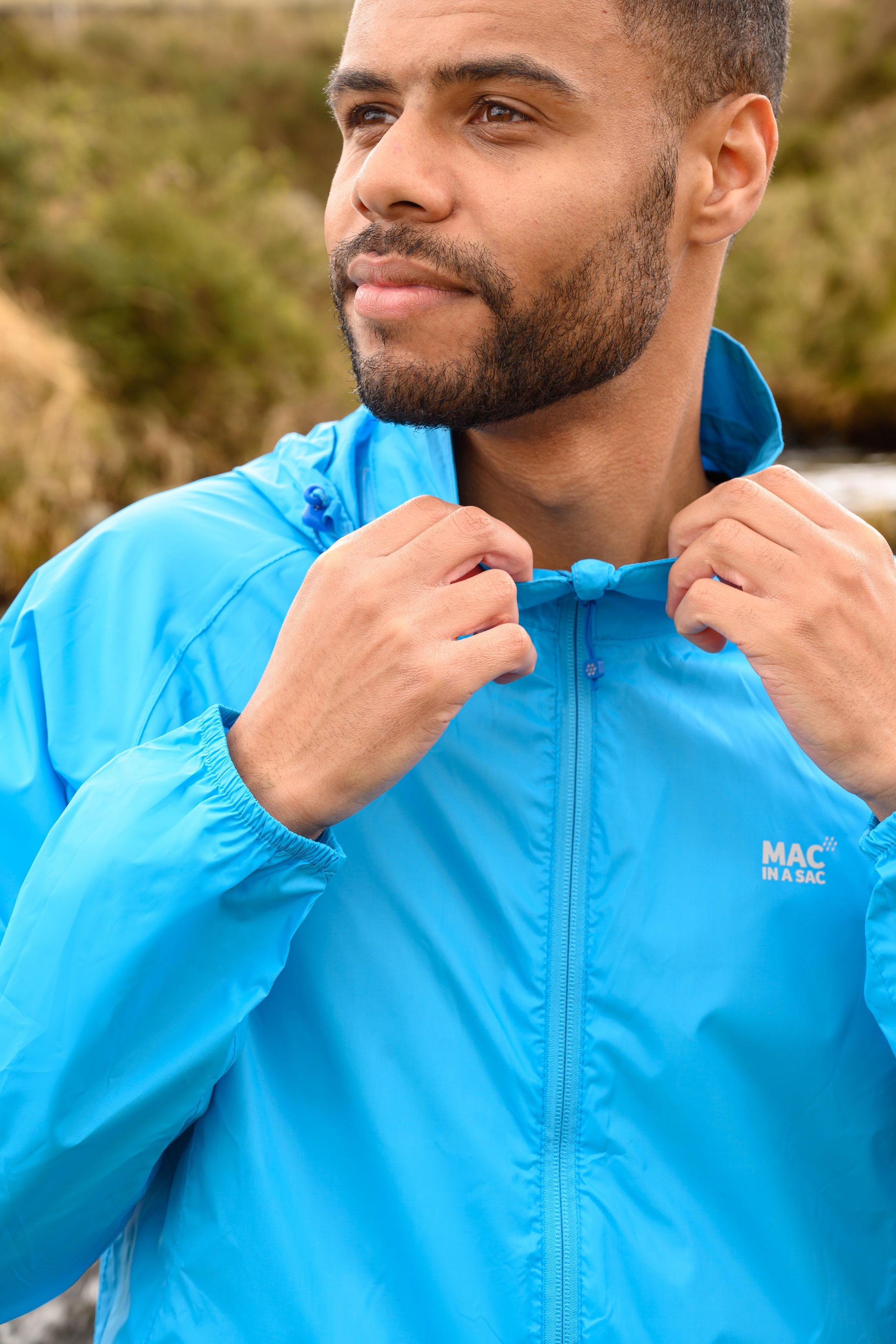 MAC IN A SAC ORIGIN II PACKABLE WATERPROOF JACKET - NEON BLUE