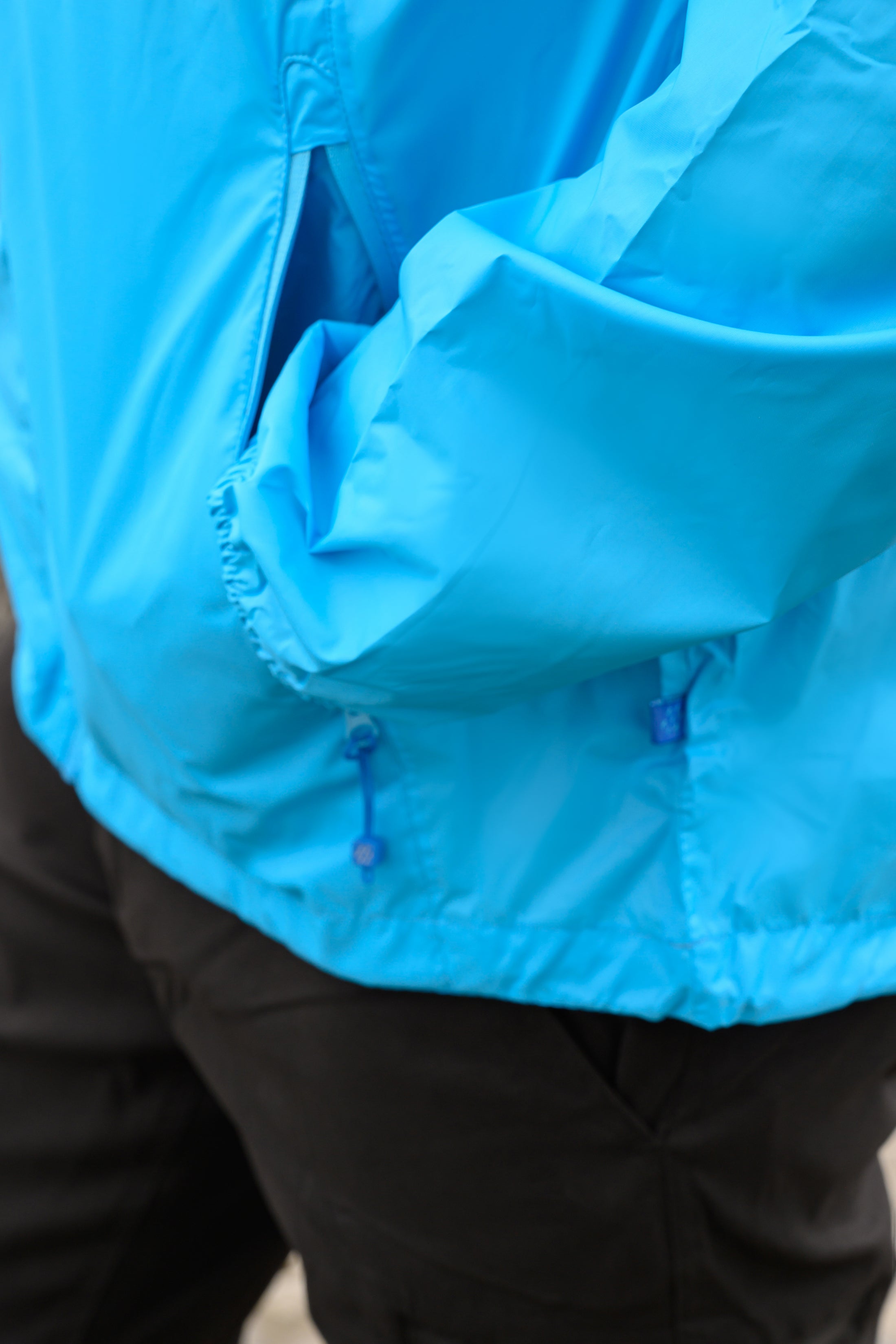 MAC IN A SAC ORIGIN II PACKABLE WATERPROOF JACKET - NEON BLUE