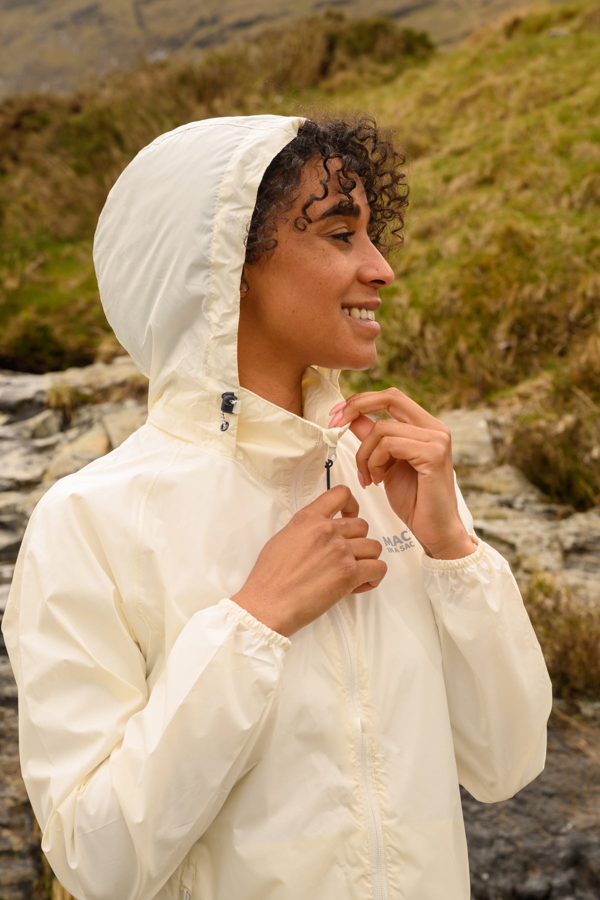 Mac In A Sac Origin II Packable Waterproof Jacket - Ivory