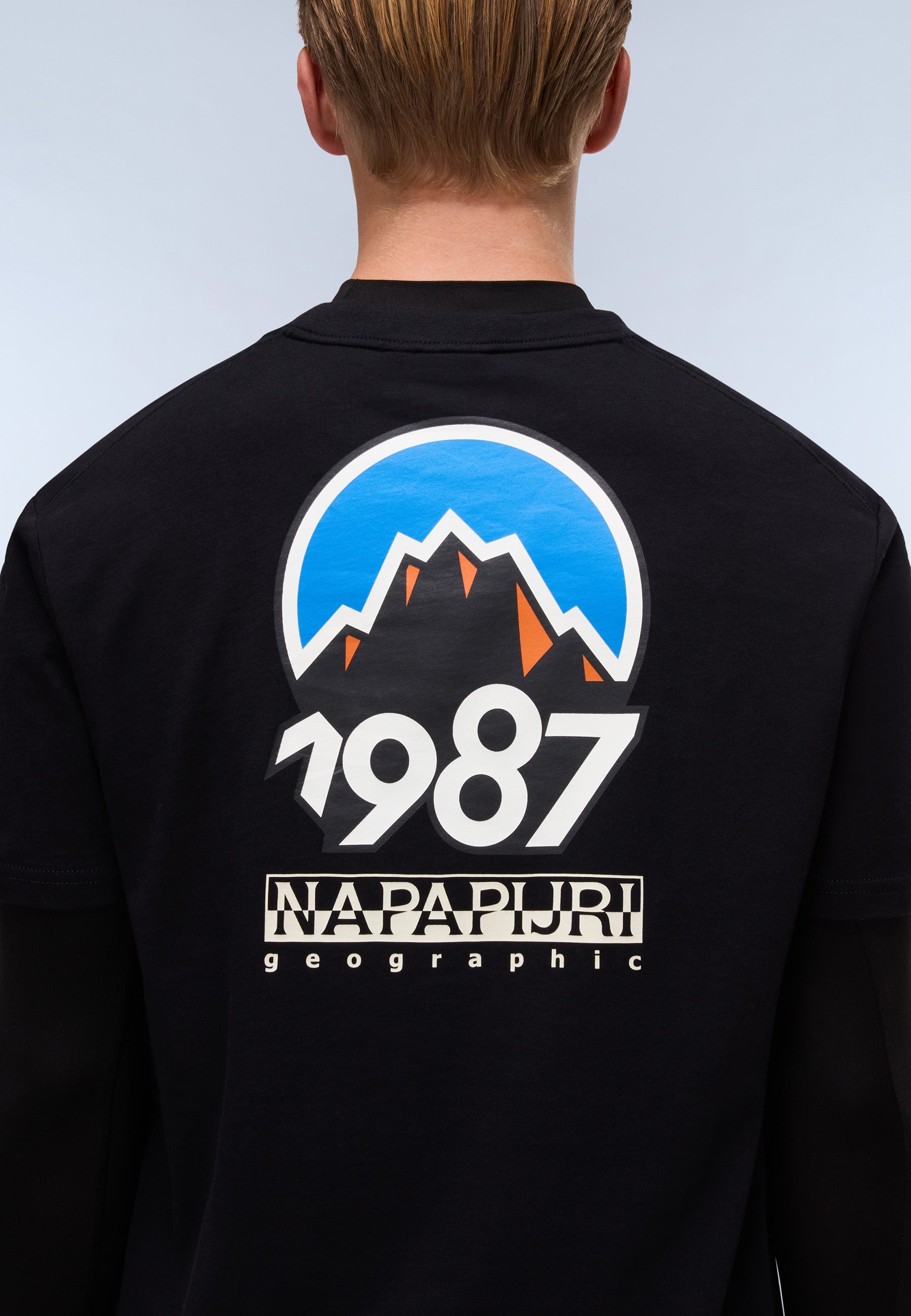 NAPAPIJRI S-MONTEPIANA SHORT SLEEVE T-SHIRT - BLACK