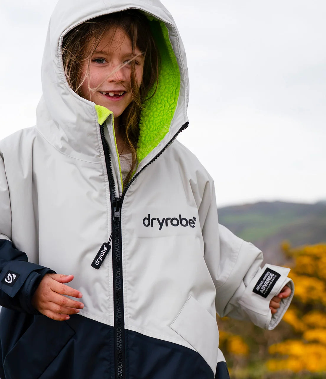 Dryrobe® Anthracite Lime Advance Kids Long Sleeve