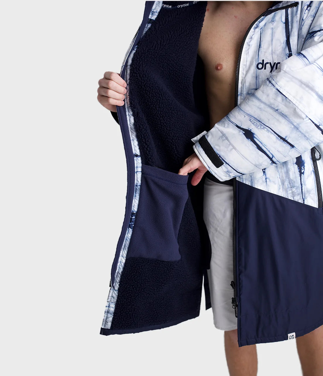 Dryrobe® Batik Blue Advance Adults Changing Robe