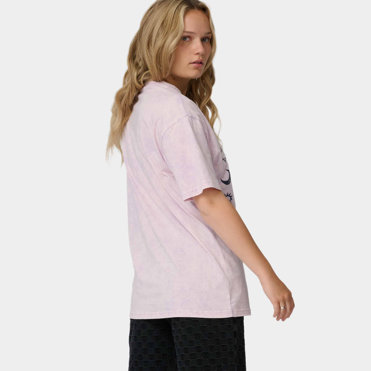 Santa Cruz Sun Stamp Script T-Shirt - Lilac Acid Wash