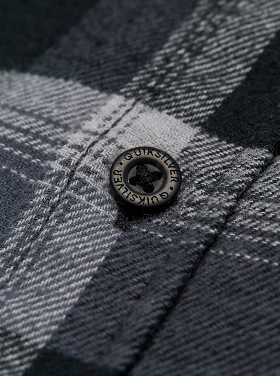 Quiksilver Motherfly Plaid Men Black Long Sleeve Shirt
