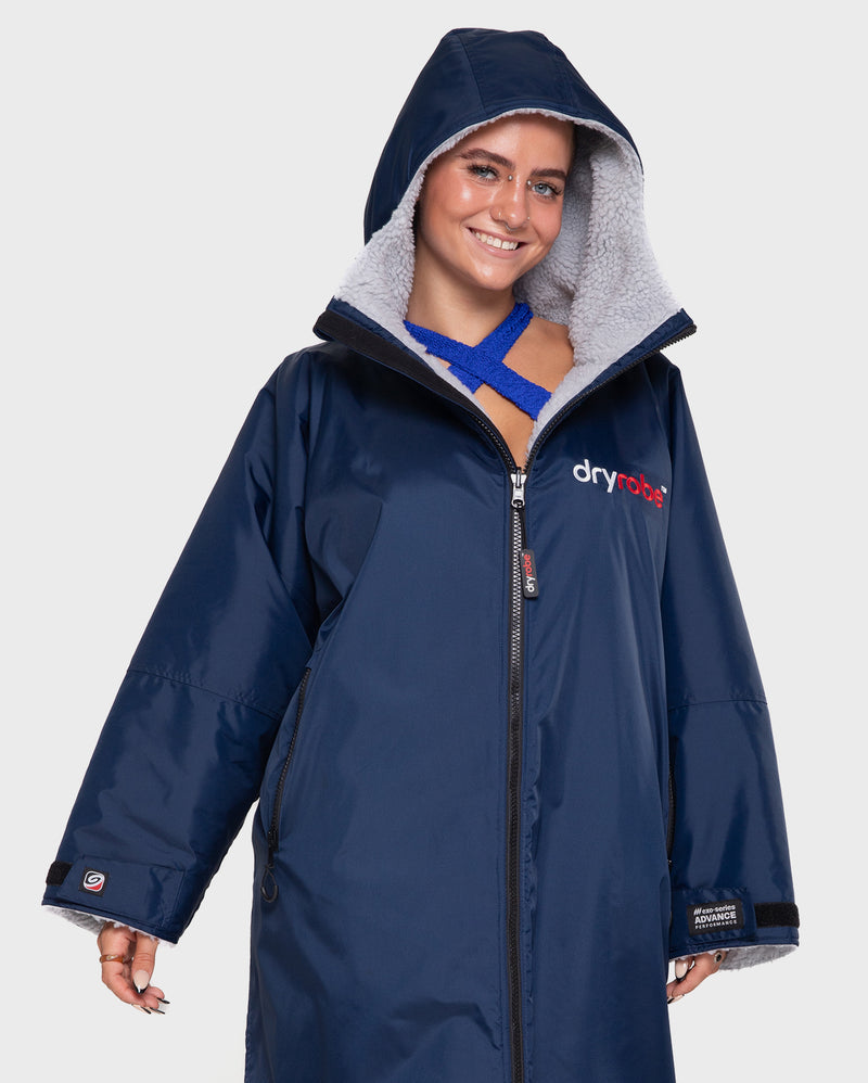 dryrobe® ADVANCE LONG SLEEVE - NAVY/GREY
