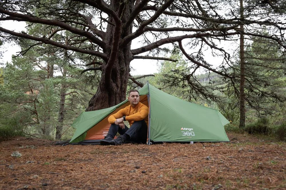 VANGO NEVIS 300