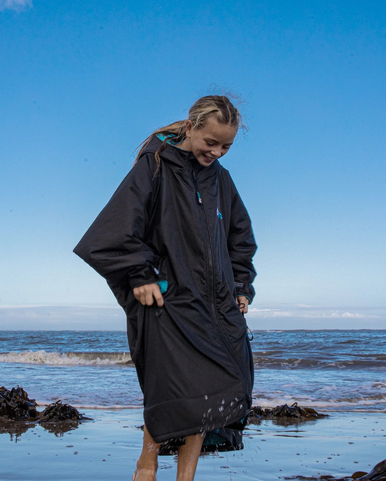 Dryrobe® Black Blue Kids Advance Changing Robe