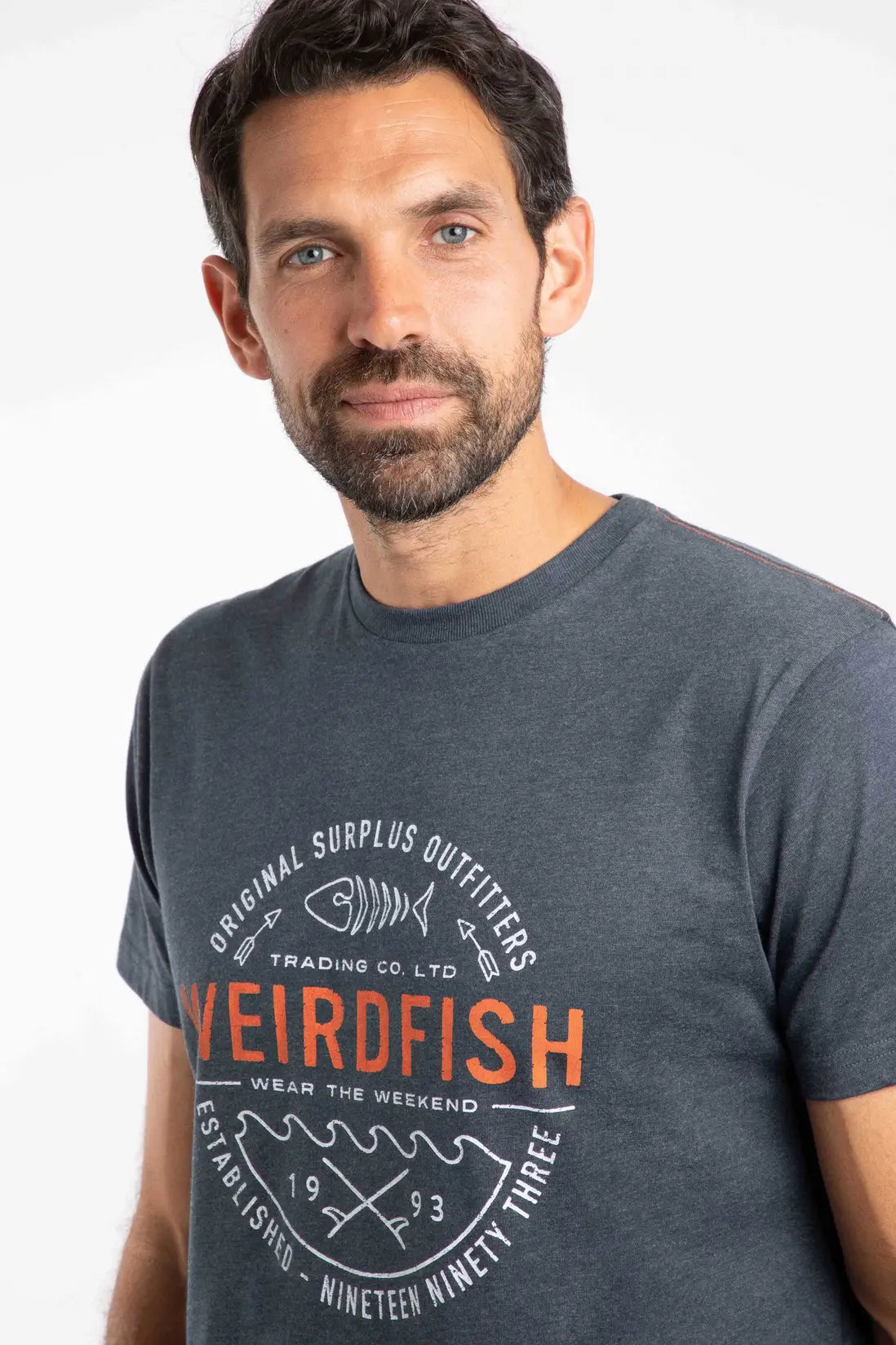 Weird Fish Waves Front Print Graphic T-Shirt - Navy