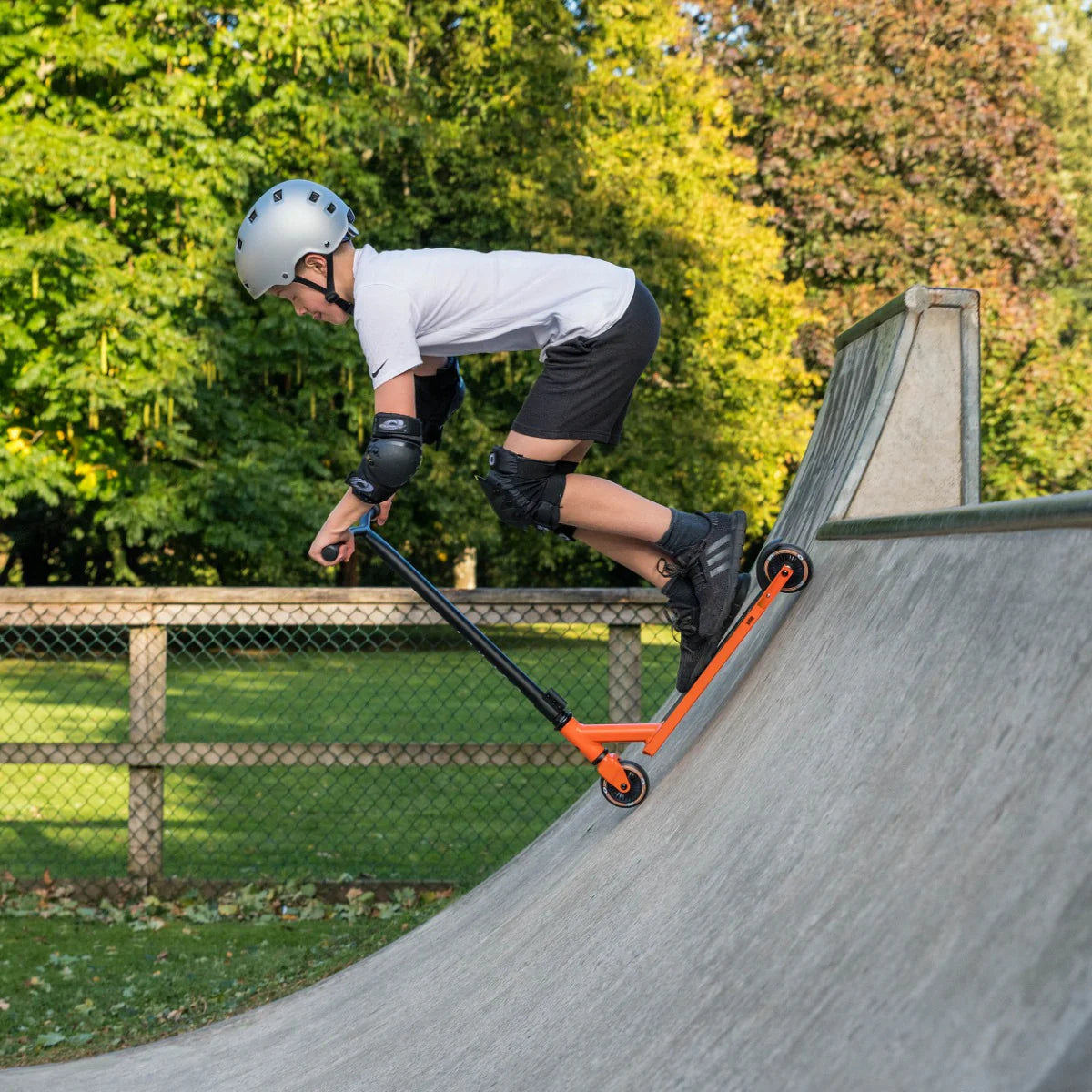 OSPREY 'BOMB' STUNT SCOOTER - ORANGE