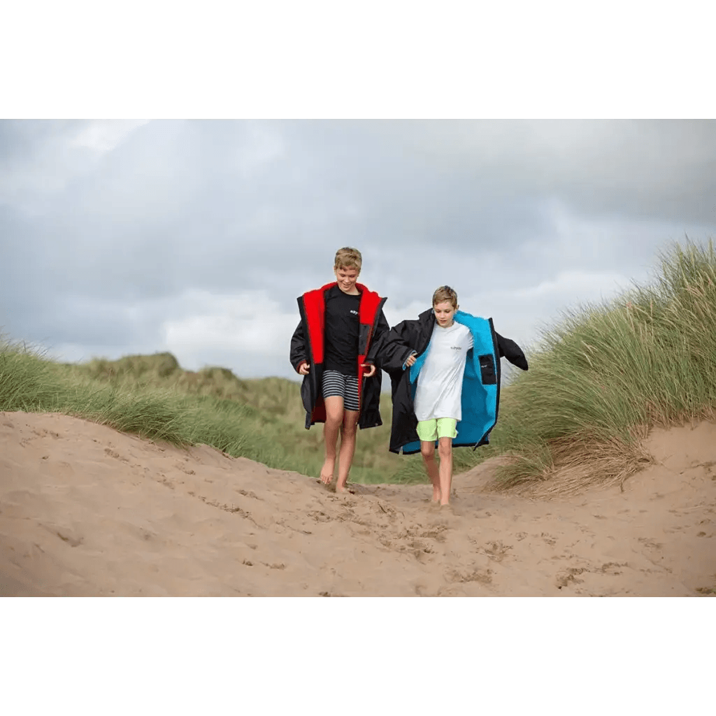 dryrobe® ADVANCE KIDS LONG SLEEVE - CAMO/PINK - Atlantic Kayaks & Leisure